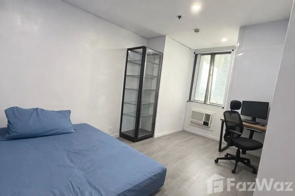 2 Bedroom Condo for Sale in The Peak Tower, Bel-Air, Makati City – photo 2