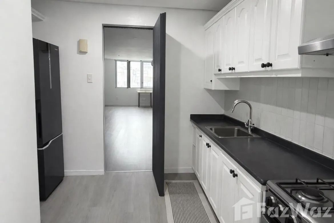 2 Bedroom Condo for Sale in The Peak Tower, Bel-Air, Makati City – photo 4