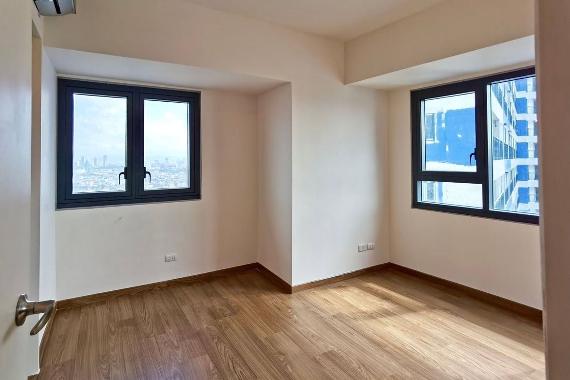 2 Bedroom Condo for Sale in The Rise Makati By Shangrila, San Antonio, Makati, Metro Manila – photo 5