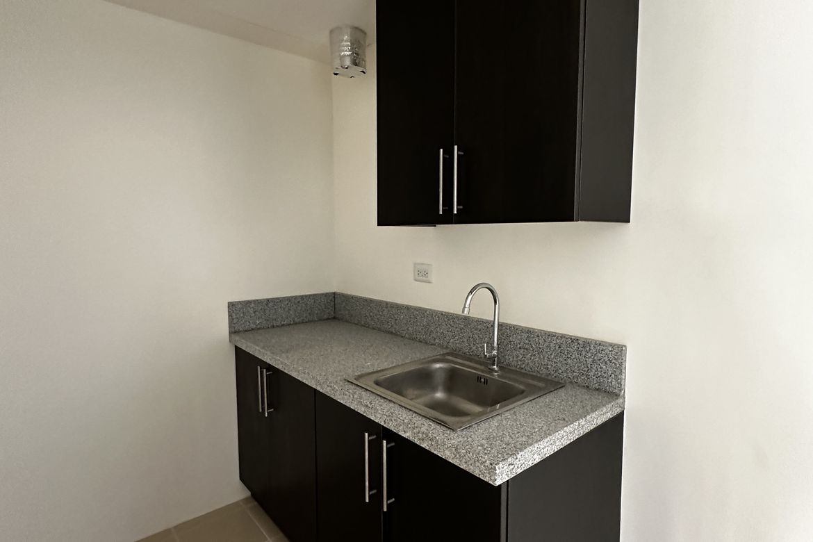2 Bedroom Condo for Sale in The Rochester, San Joaquin, Pasig, Metro Manila – photo 3