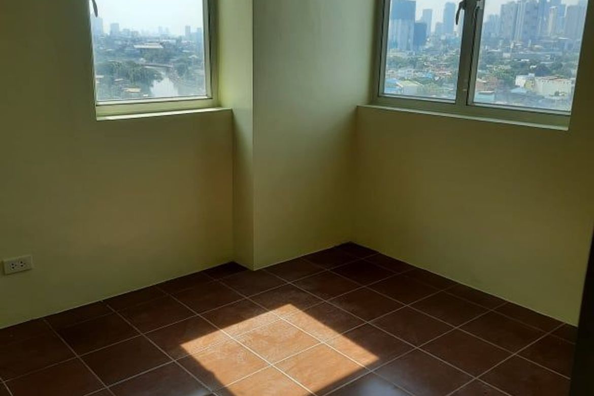 2 Bedroom Condo for Sale in The Rochester, San Joaquin, Pasig, Metro Manila – photo 4