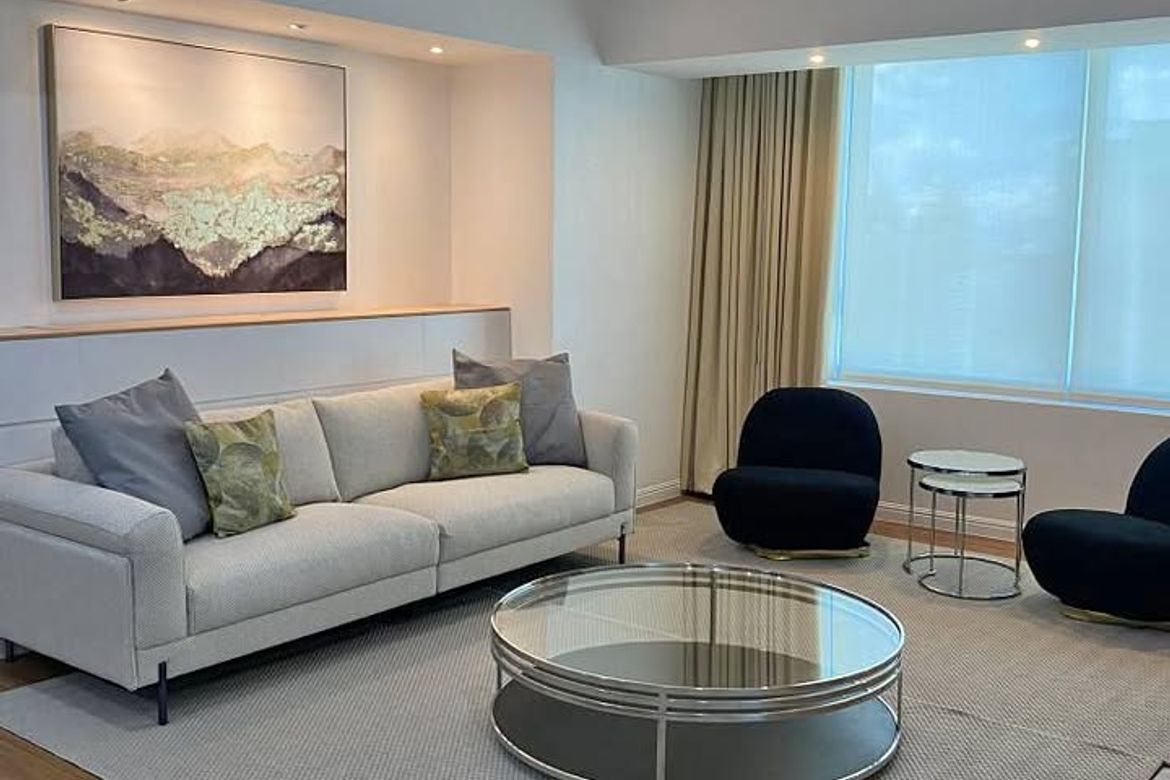 2 Bedroom Condo for Sale in The St. Francis Shangri-La Place, Wack-Wack Greenhills, Mandaluyong, Metro Manila near MRT-3 Shaw Boulevard