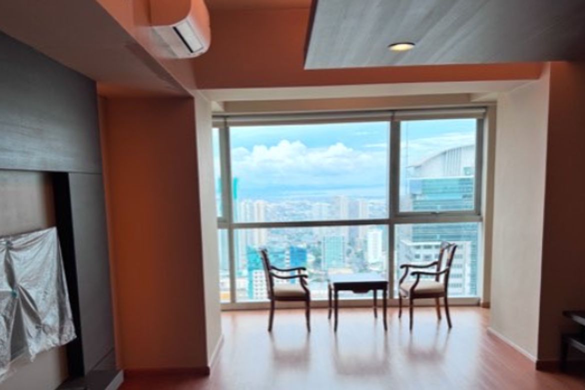 2 Bedroom Condo for Sale in The St. Francis Shangri-La Place, Wack-Wack Greenhills, Mandaluyong, Metro Manila near MRT-3 Shaw Boulevard – photo 4