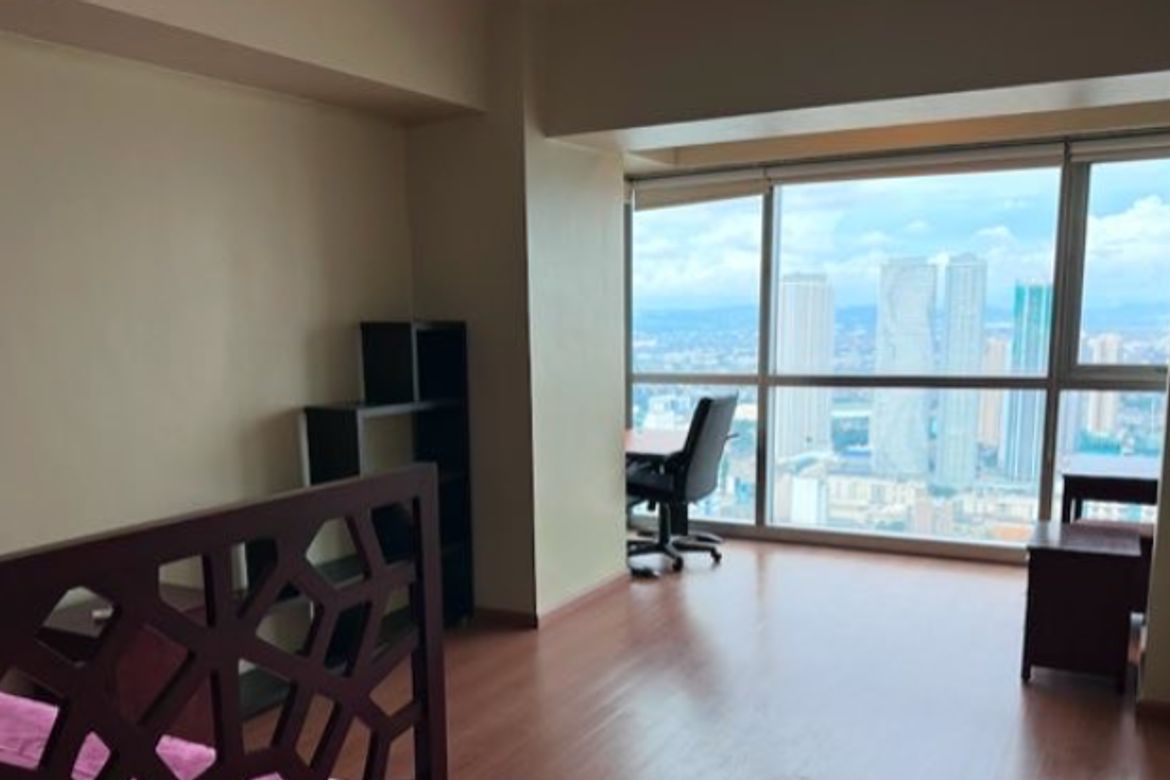 2 Bedroom Condo for Sale in The St. Francis Shangri-La Place, Wack-Wack Greenhills, Mandaluyong, Metro Manila near MRT-3 Shaw Boulevard – photo 5