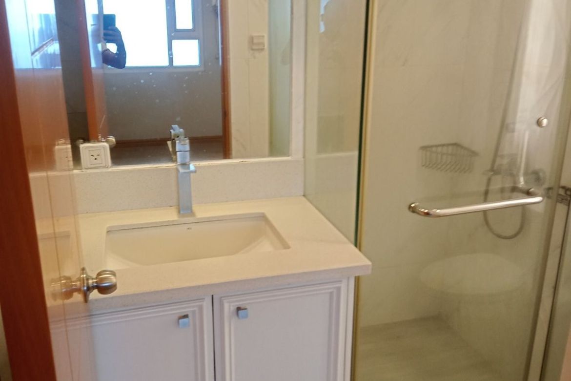 2 Bedroom Condo for Sale in The Trion Towers, BGC, Taguig – photo 11