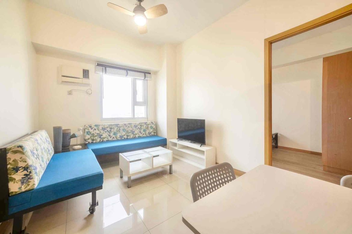 2 Bedroom Condo for Sale in The Trion Towers I, BGC, Taguig – photo 3