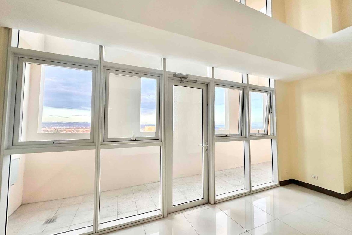 2 Bedroom Condo for Sale in The Venice Luxury Residences, McKinley Hill, Taguig, Metro Manila – photo 2
