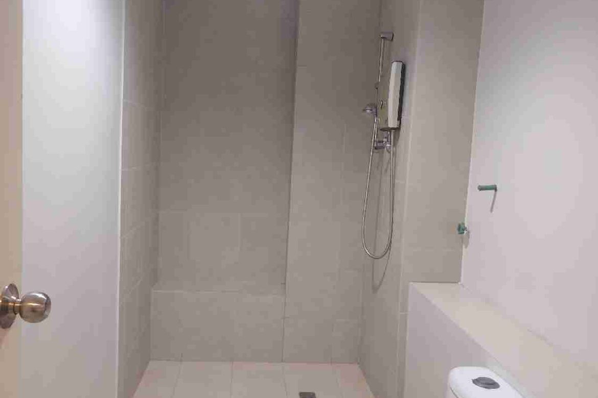 2 Bedroom Condo for Sale in Tres Palmas, Bagong Tanyag, Taguig, Metro Manila – photo 3