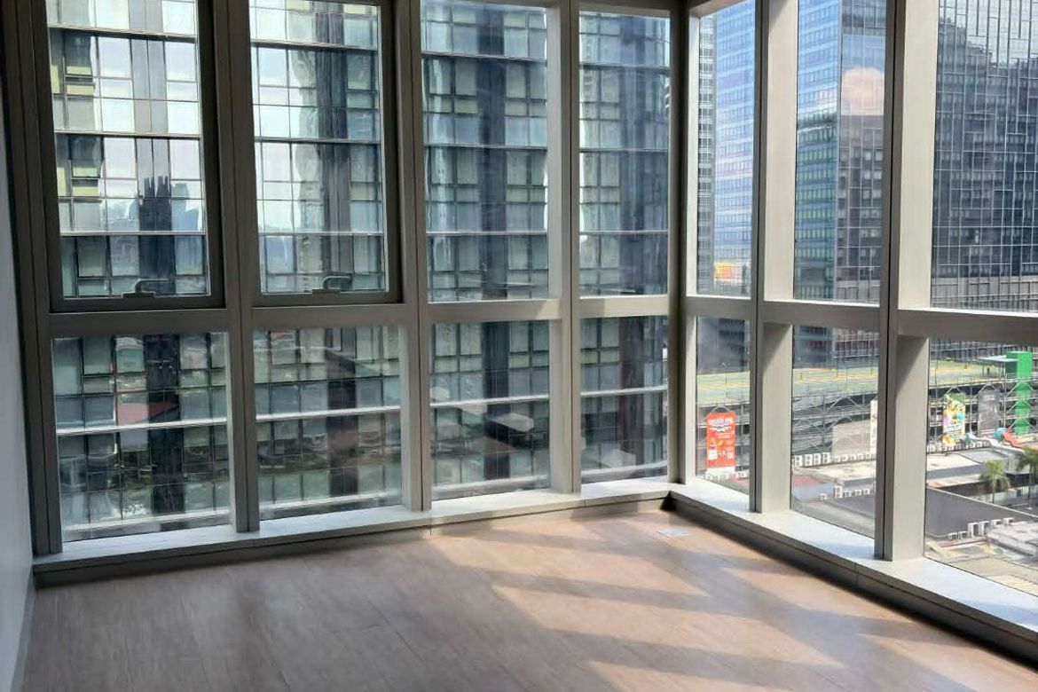 2 Bedroom Condo for Sale in Uptown Arts Residence, BGC, Taguig