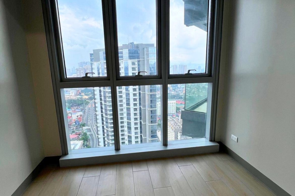 2 Bedroom Condo for Sale in Uptown Parksuites, BGC, Taguig – photo 11