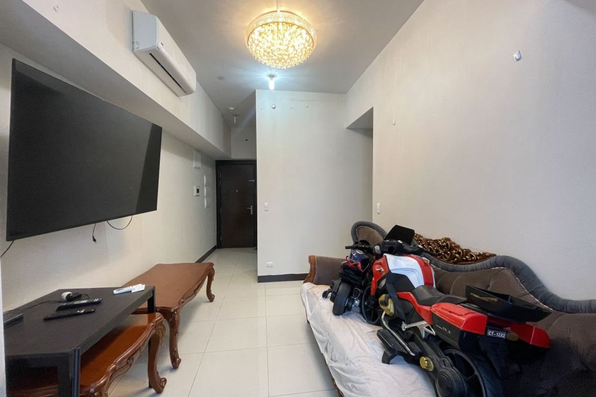 2 Bedroom Condo for Sale in Uptown Parksuites, BGC, Taguig, Metro Manila – photo 2