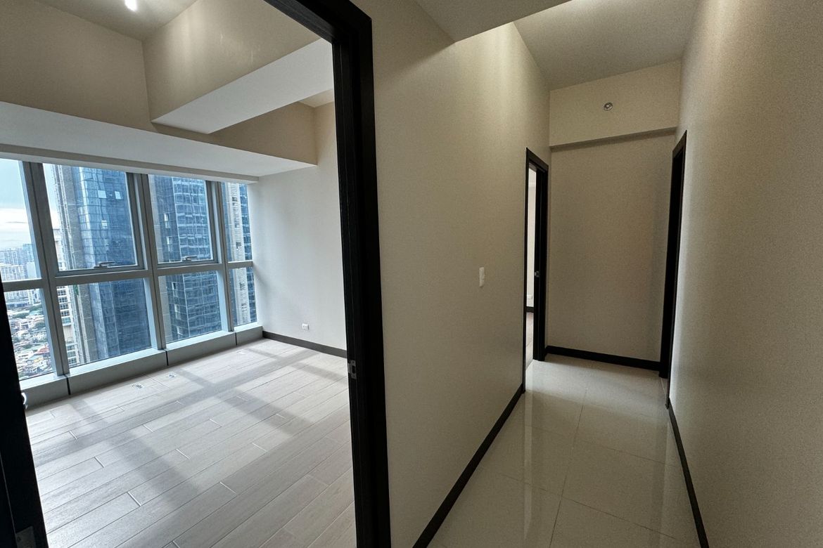 2 Bedroom Condo for Sale in Uptown Parksuites, BGC, Taguig, Metro Manila – photo 3
