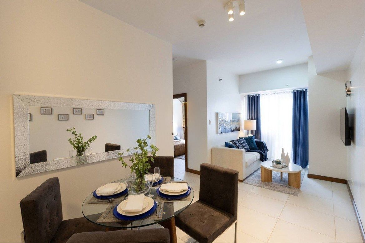 2 Bedroom Condo for Sale in Valencia, Quezon City, Metro Manila near LRT-2 Gilmore