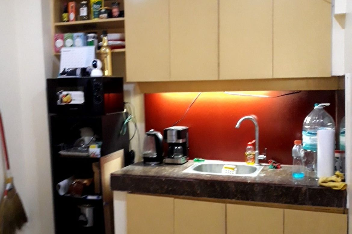 2 Bedroom Condo for Sale in Victoria de Manila, Malate, Manila, Metro Manila near LRT-1 Pedro Gil