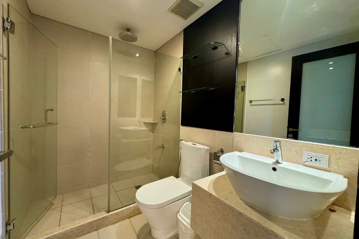 2 Bedroom Condo for Sale in Wack-Wack Greenhills, Mandaluyong, Metro Manila near MRT-3 Shaw Boulevard – photo 5