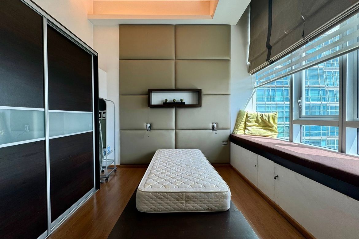 2 Bedroom Condo for Sale in Wack-Wack Greenhills, Mandaluyong, Metro Manila near MRT-3 Shaw Boulevard – photo 6
