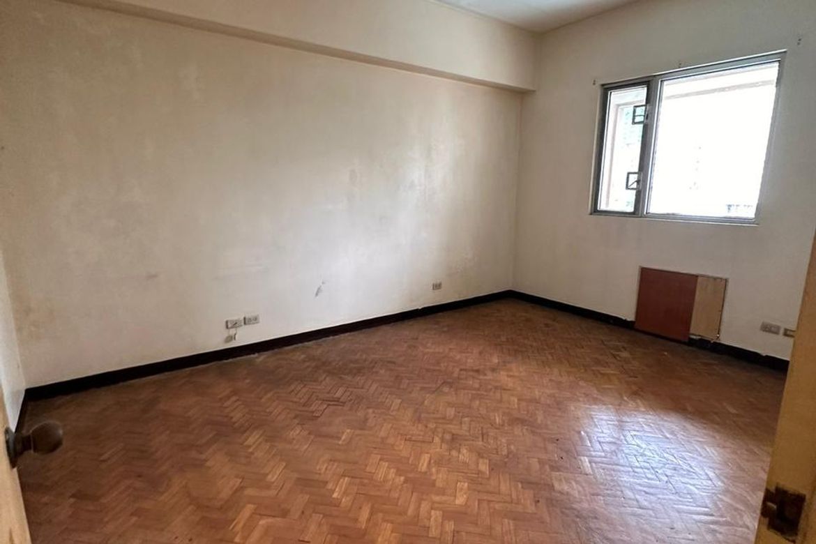 2 Bedroom Condo for Sale in Wack-Wack Greenhills, Mandaluyong, Metro Manila near MRT-3 Shaw Boulevard – photo 3