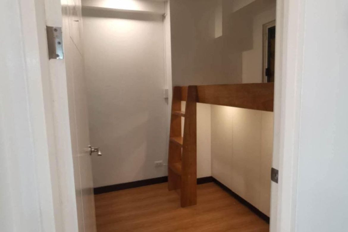 2 Bedroom Condo for Sale in Zinnia Towers, Katipunan, Quezon City, Metro Manila near LRT-1 Roosevelt – photo 7