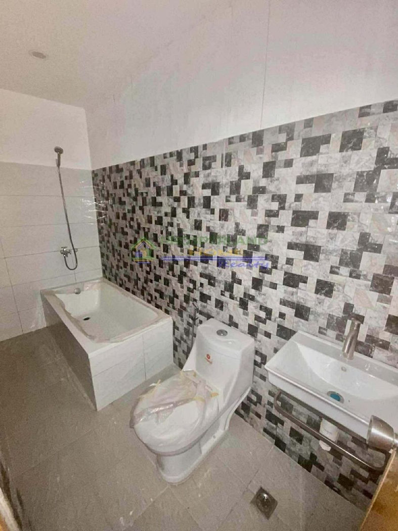2-Bedroom House and Lot with Roof Deck for Sale in Guitnang Bayan I, San Mateo, Rizal – photo 7