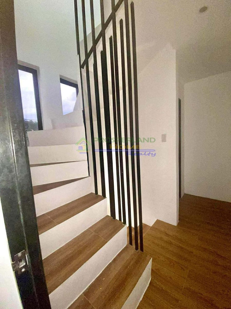 2-Bedroom House and Lot with Roof Deck for Sale in Guitnang Bayan I, San Mateo, Rizal – photo 9