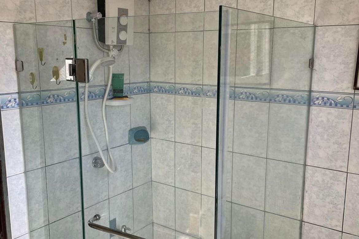 2 Bedroom House for Rent in Biñan, Laguna photo 6