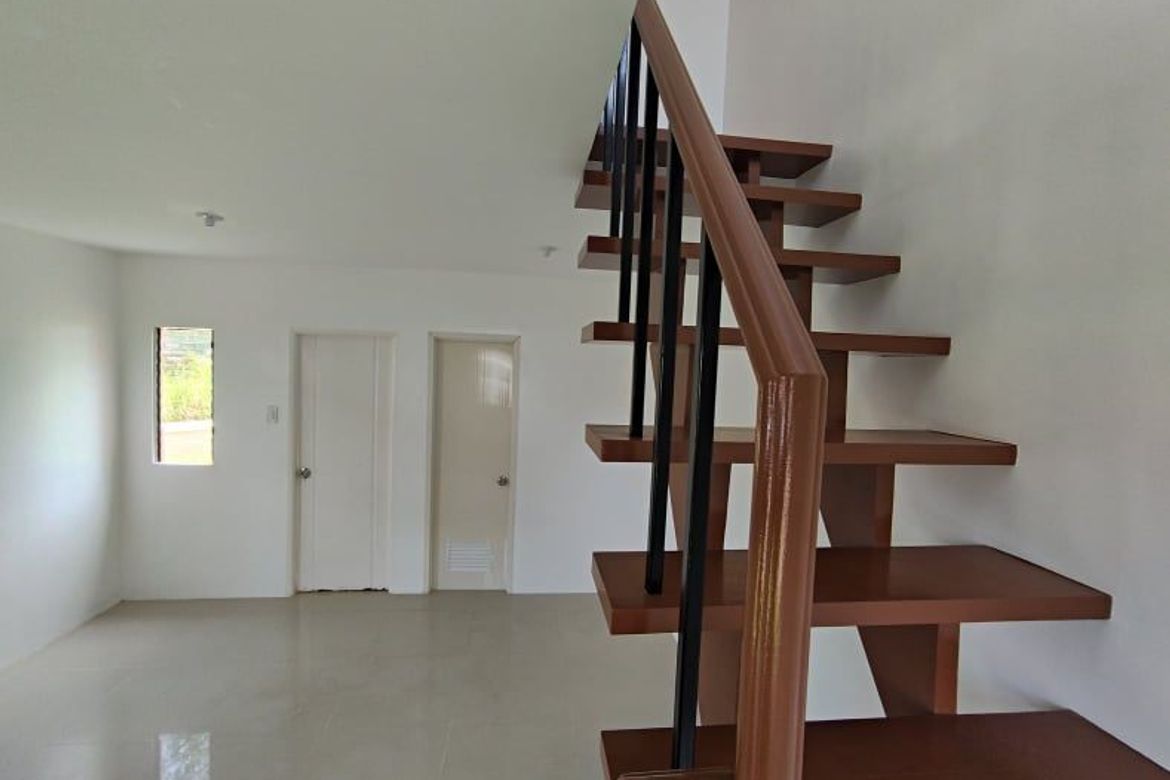 2 Bedroom House for Sale in Abilay Norte, Oton, Iloilo – photo 4