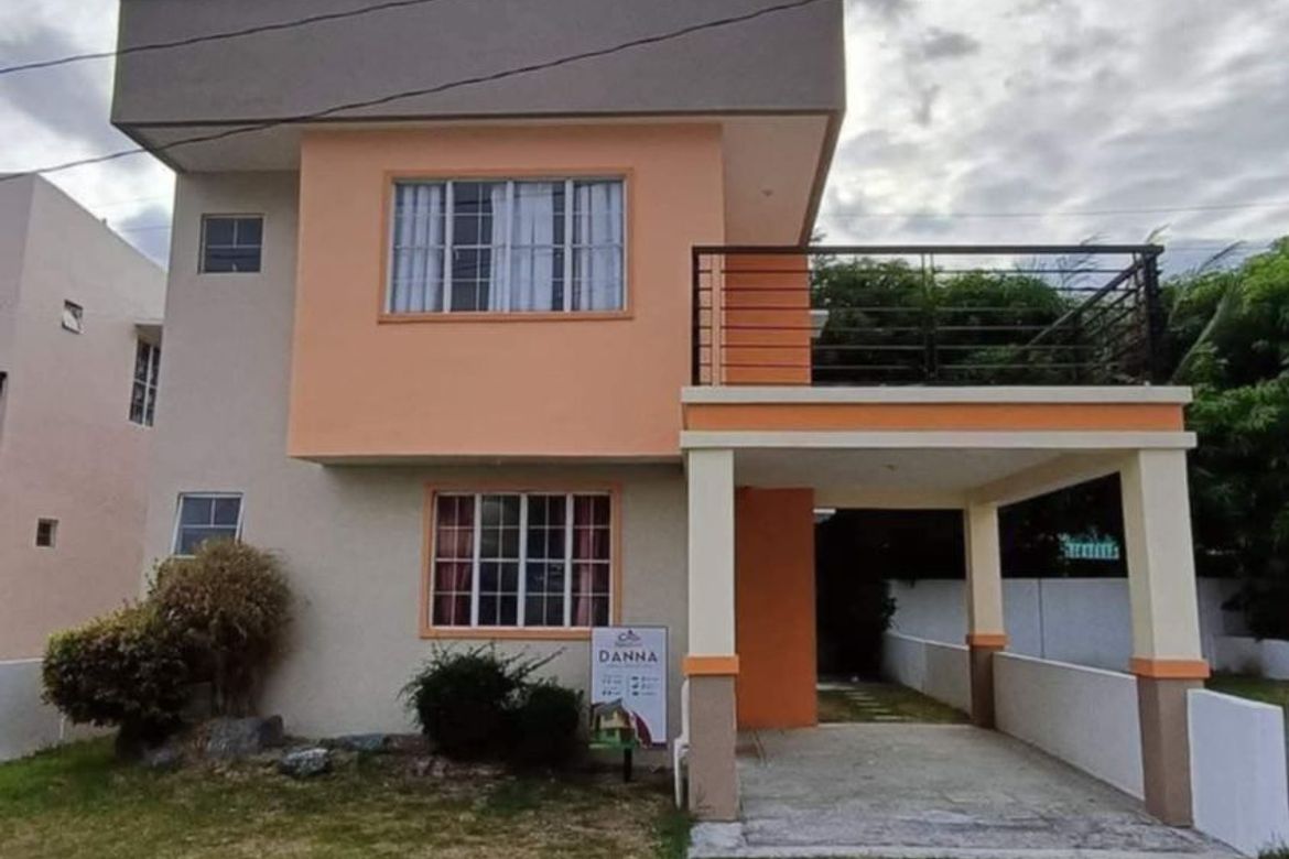 2 Bedroom House for Sale in Alapan II-A, Imus, Cavite
