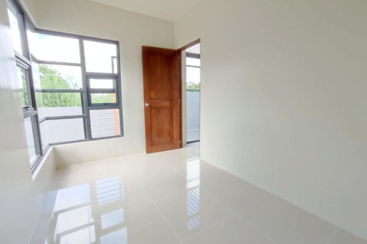 2 Bedroom House for Sale in Alta Montebello, Kaytitinga III, Alfonso, Cavite – photo 5