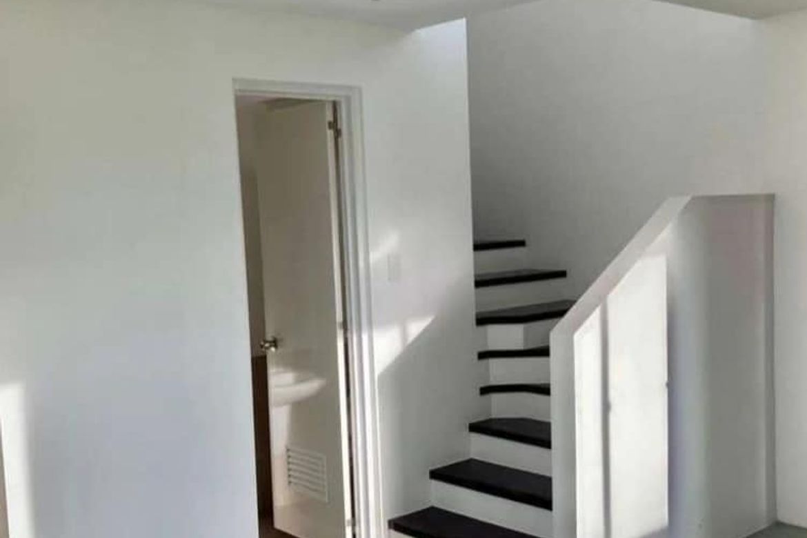 2 Bedroom House for Sale in Canlubang, Calamba, Laguna