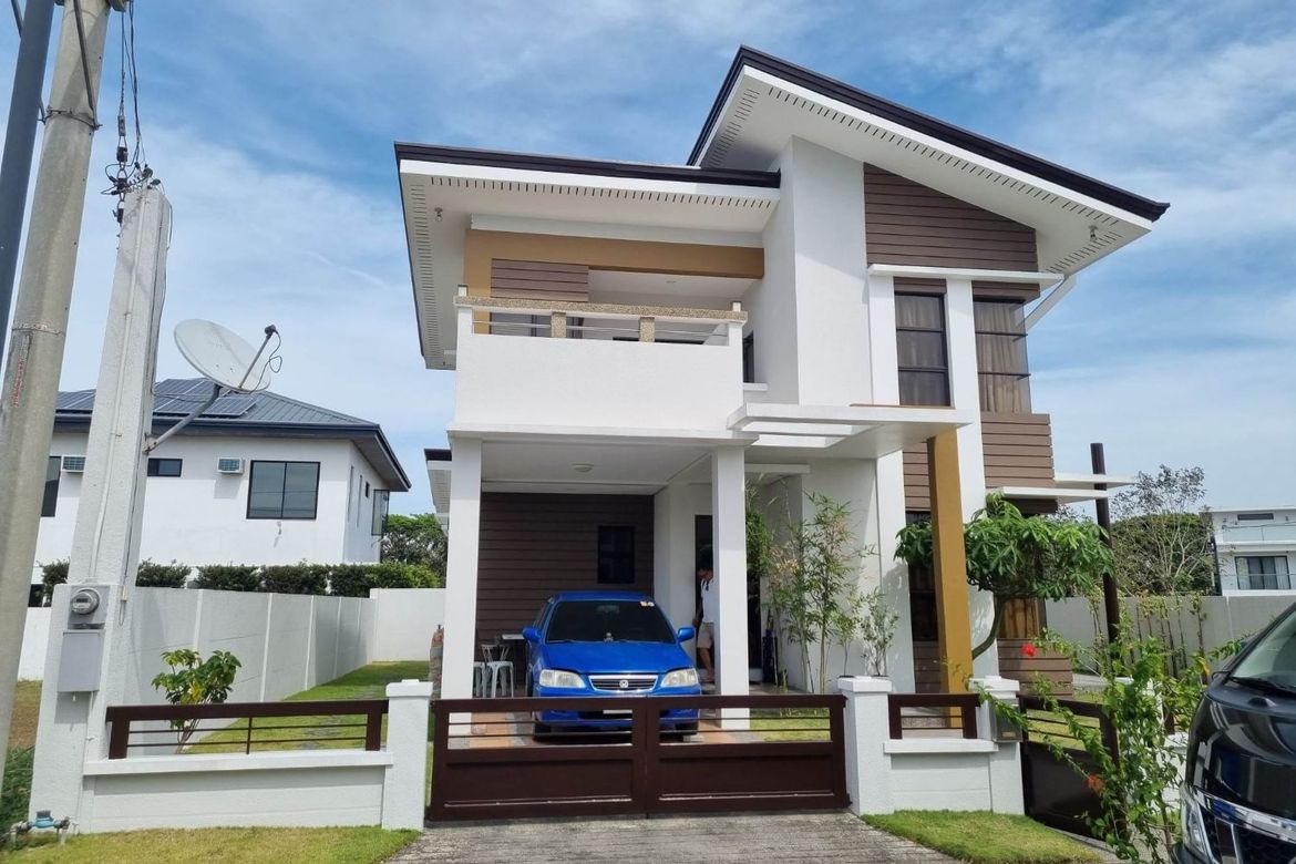 2 Bedroom House for Sale in Canlubang, Calamba, Laguna