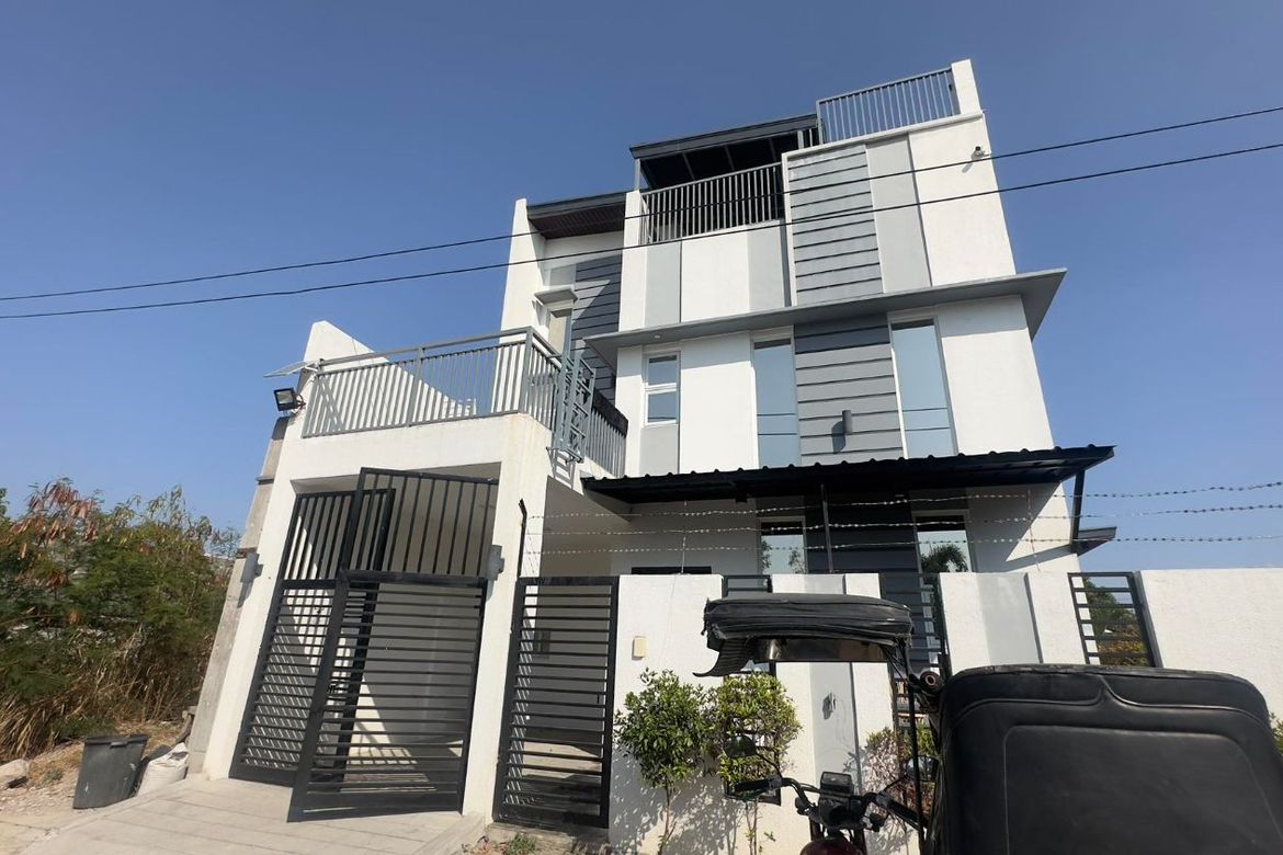 2 Bedroom House for Sale in Capaya, Angeles, Pampanga – photo 2