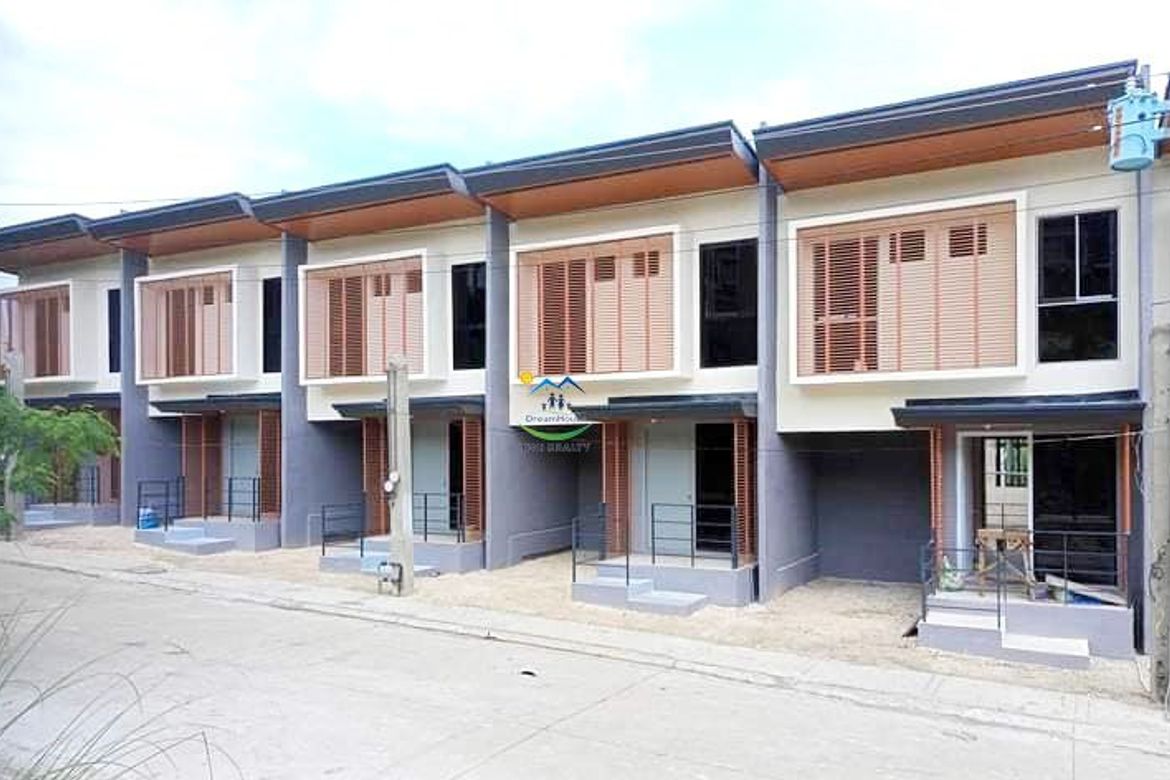2 Bedroom House for Sale in Compostela, Cebu