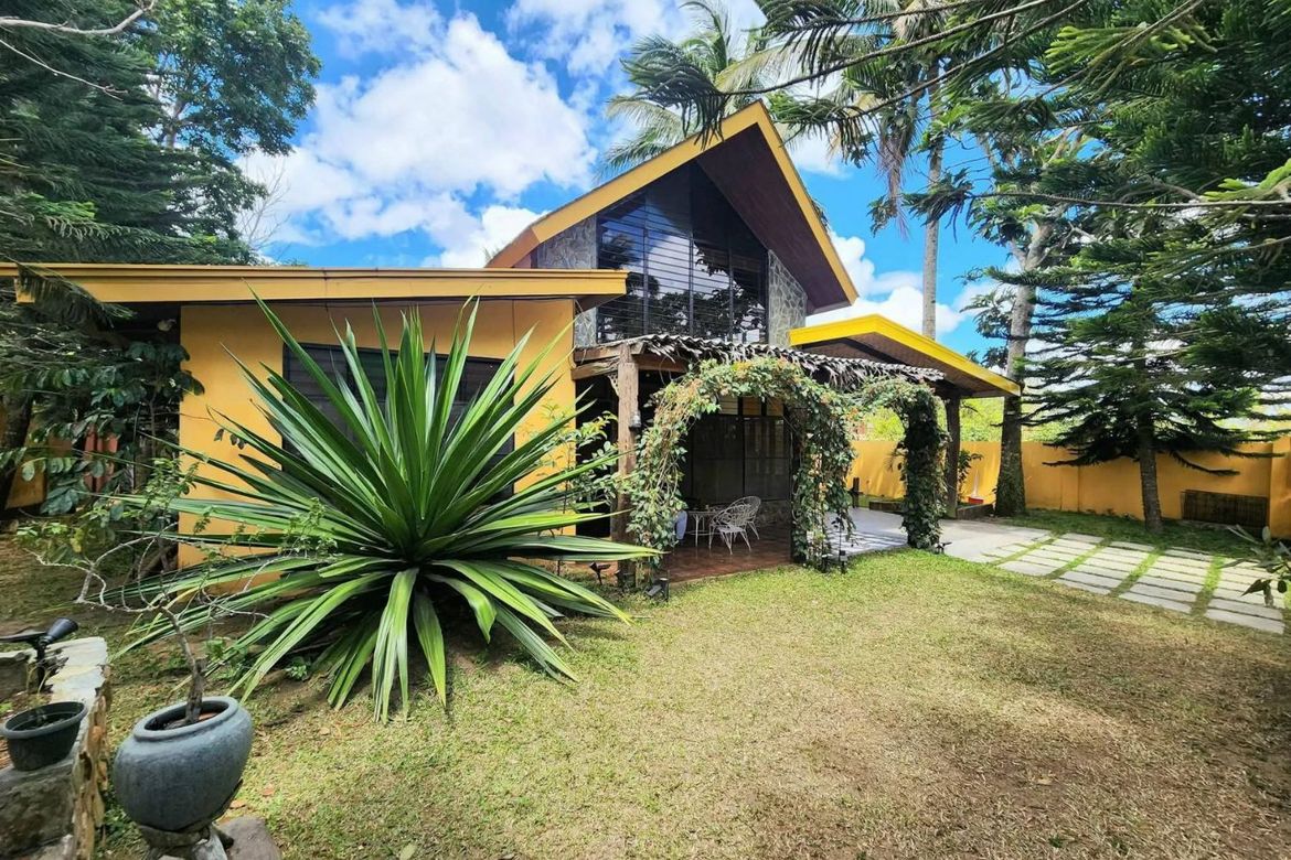 2 Bedroom House for Sale in Dagatan, Amadeo, Cavite