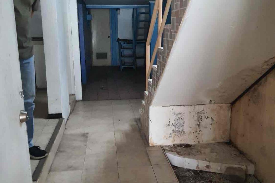 2 Bedroom House for Sale in Highway Hills, Mandaluyong, Metro Manila near MRT-3 Shaw Boulevard – photo 3