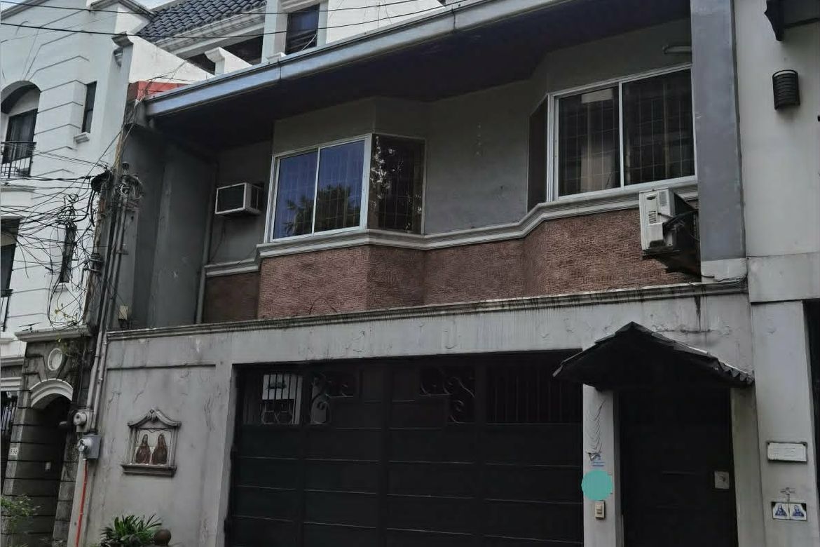 2 Bedroom House for Sale in Little Baguio, San Juan, Metro Manila