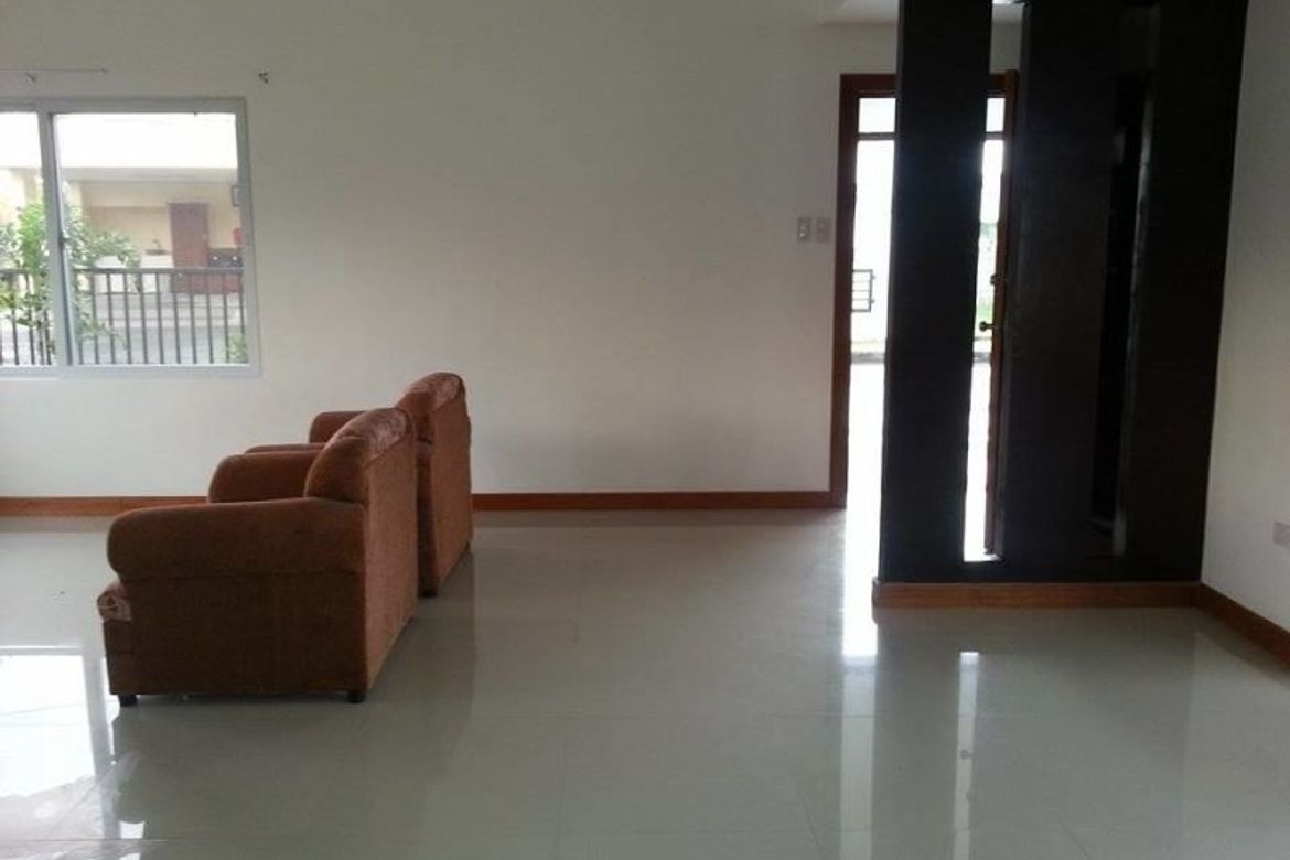 2 Bedroom House for Sale in Lourdes North West, Angeles, Pampanga – photo 4