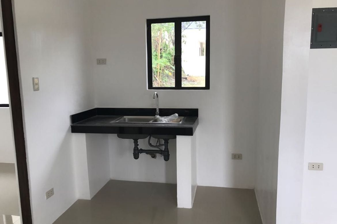 2 Bedroom House for Sale in Mabini, Lipa, Batangas – photo 2