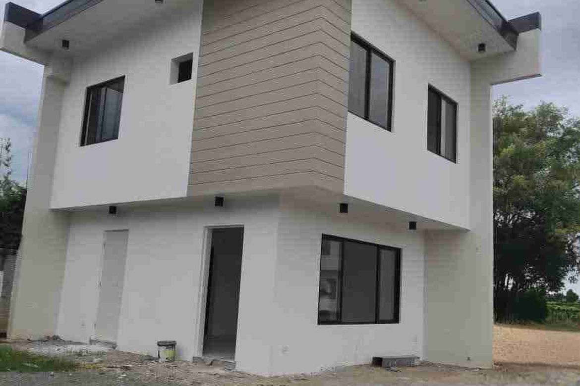 2 Bedroom House for Sale in Mahabang Parang, Angono, Rizal