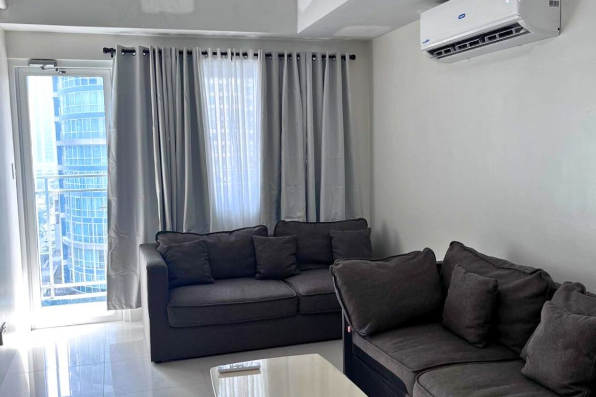 2 Bedroom House for Sale in McKinley Hill, Taguig, Metro Manila
