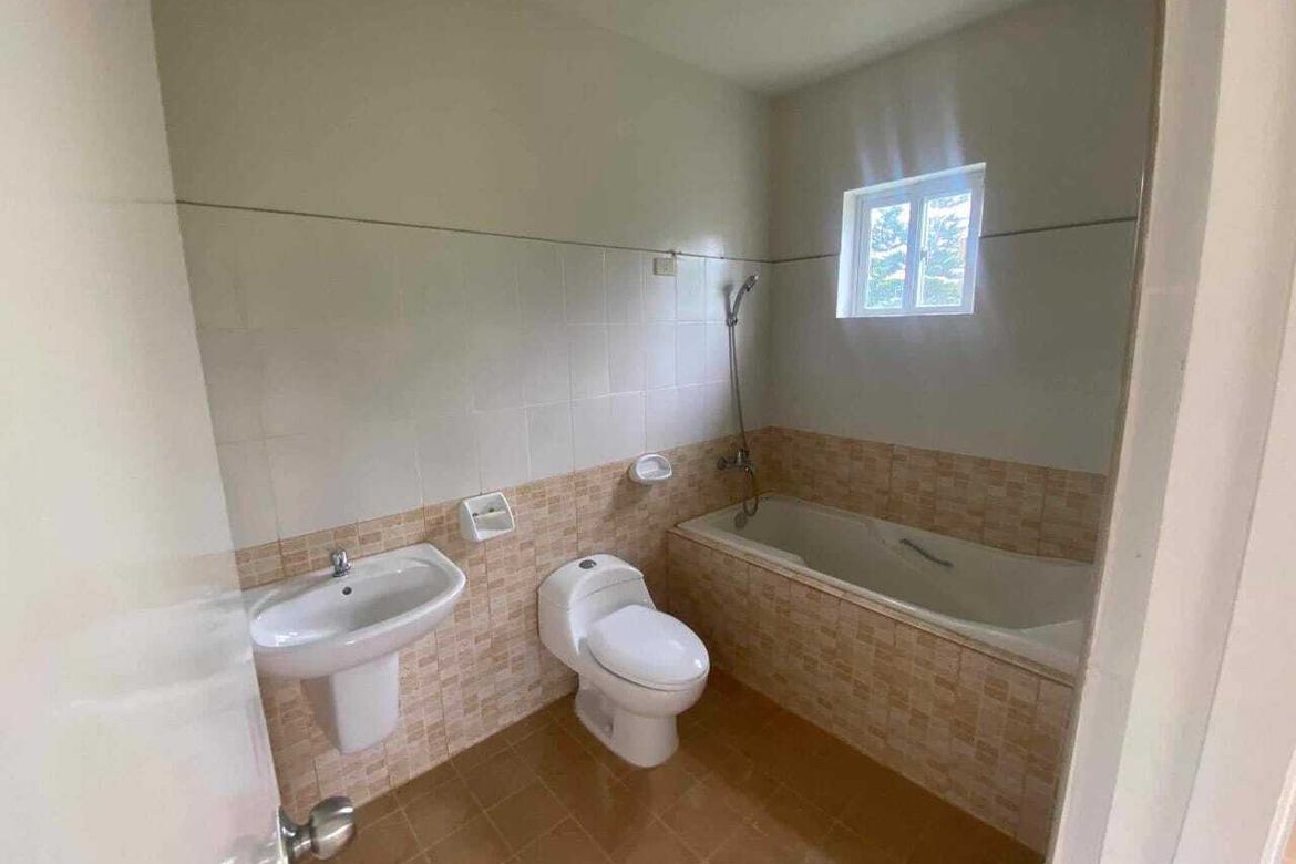 2 Bedroom House for Sale in Metrogate Tagaytay Manors, Silang Junction North, Tagaytay, Cavite – photo 5