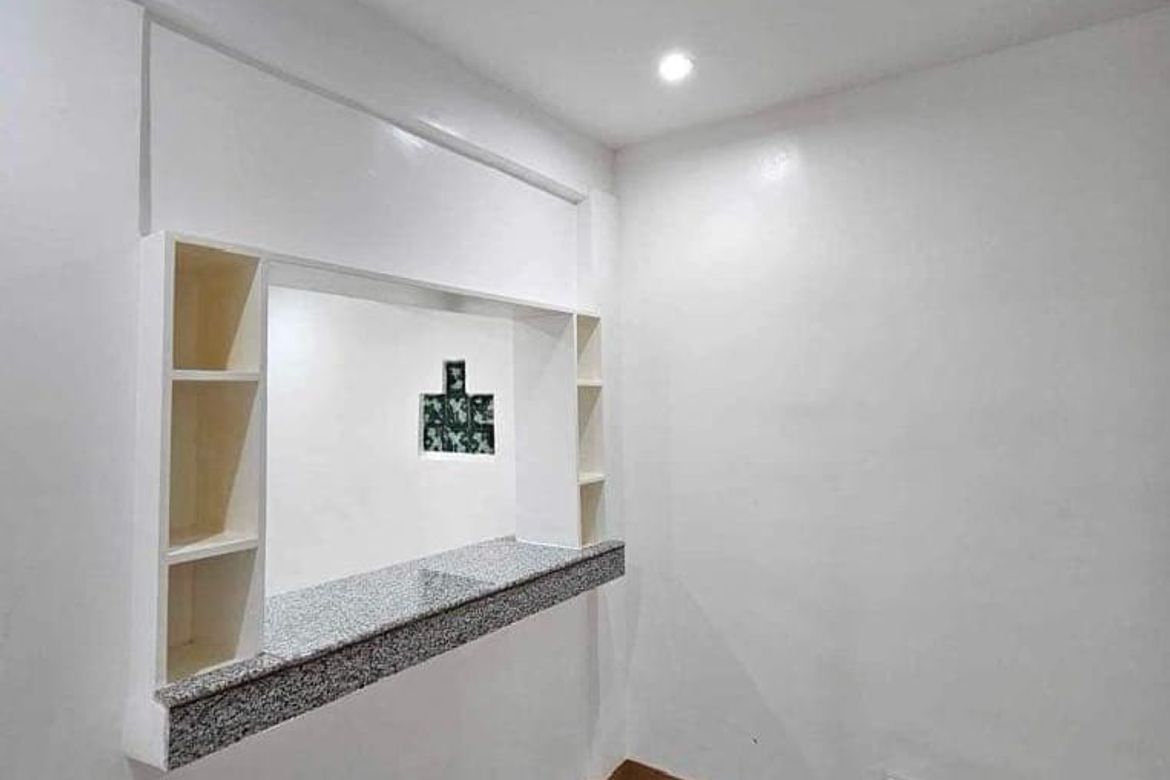 2 Bedroom House for Sale in Milagrosa, Quezon City, Metro Manila – photo 6