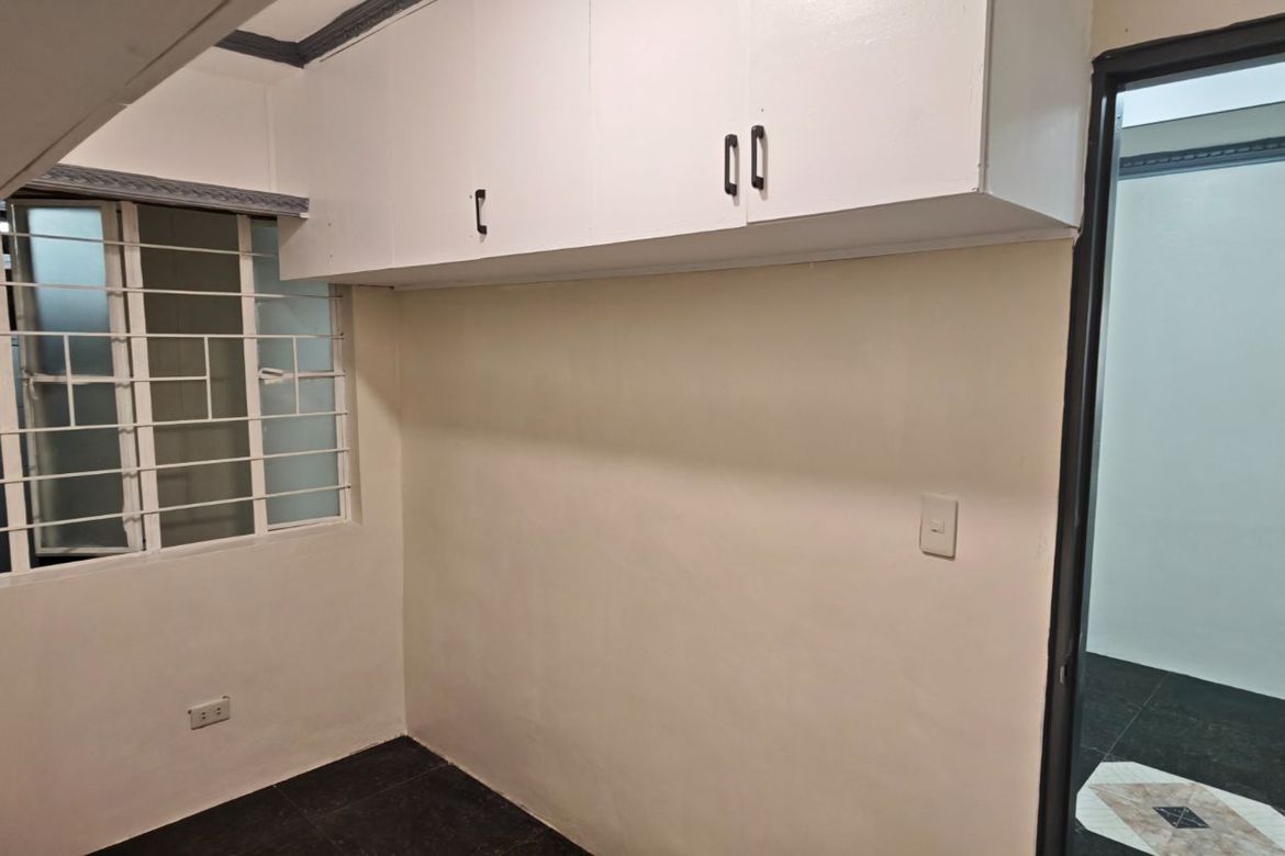 2 Bedroom House for Sale in Molino IV, Bacoor, Cavite – photo 5