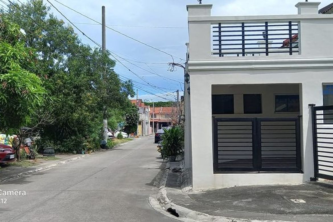 2 Bedroom House for Sale in Molino IV, Bacoor, Cavite – photo 2