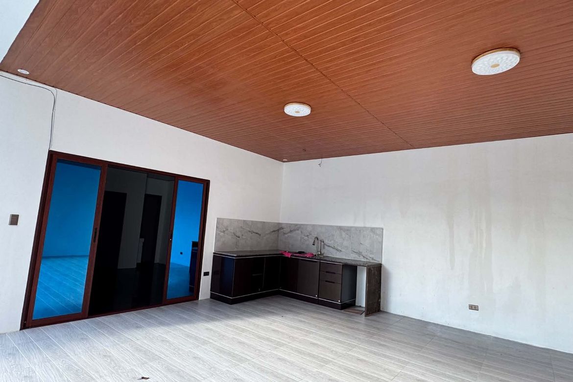 2 Bedroom House for Sale in Neogan, Tagaytay, Cavite – photo 6