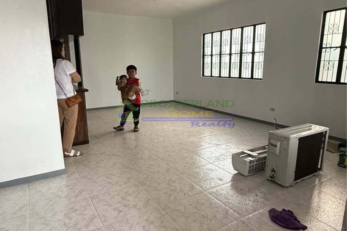 2 Bedroom House for Sale in Pamplona Dos, Las Piñas, Metro Manila – photo 6