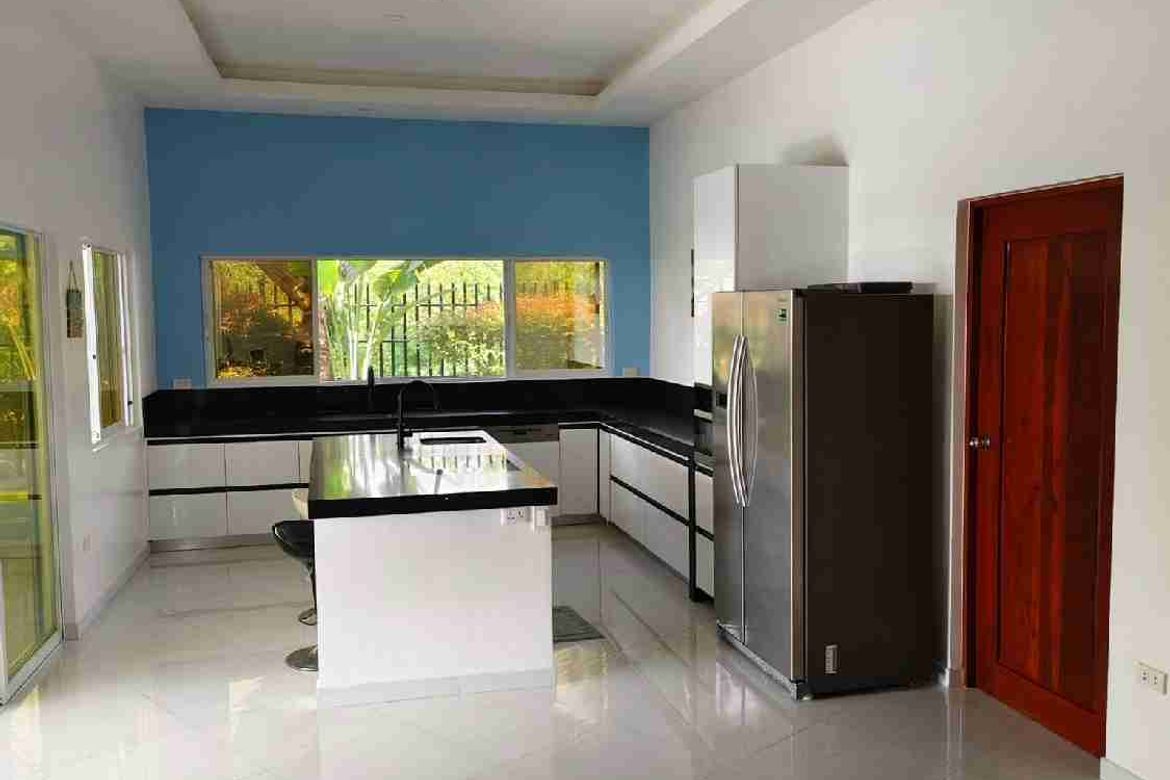 2 Bedroom House for Sale in Poblacion, Alcoy, Cebu – photo 8