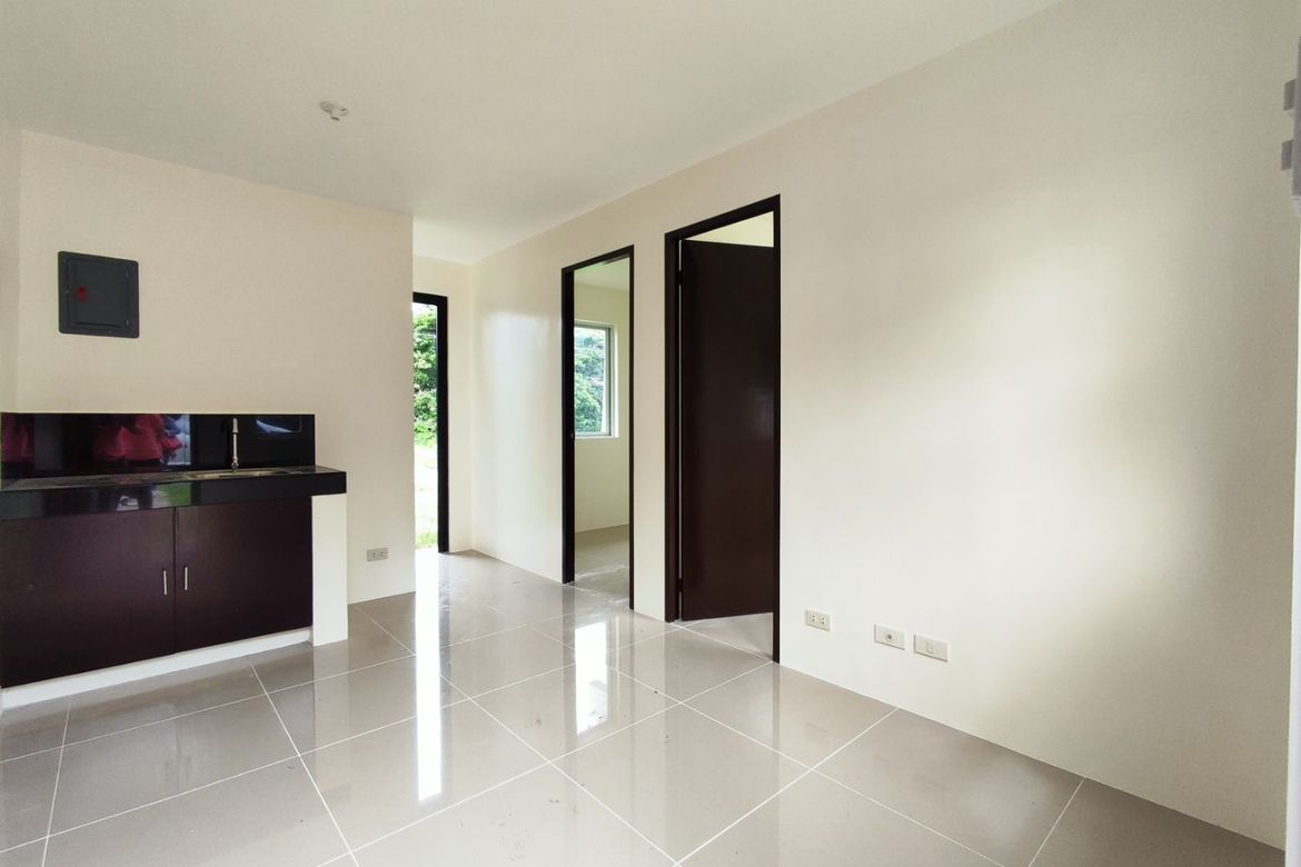 2 Bedroom House for Sale in Poblacion Barangay 6, Lipa, Batangas – photo 2