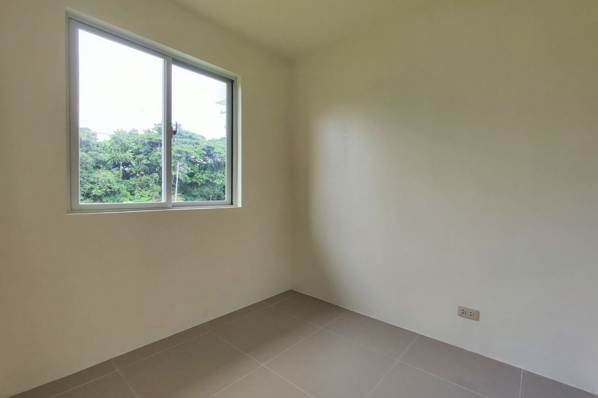 2 Bedroom House for Sale in Poblacion Barangay 6, Lipa, Batangas – photo 7