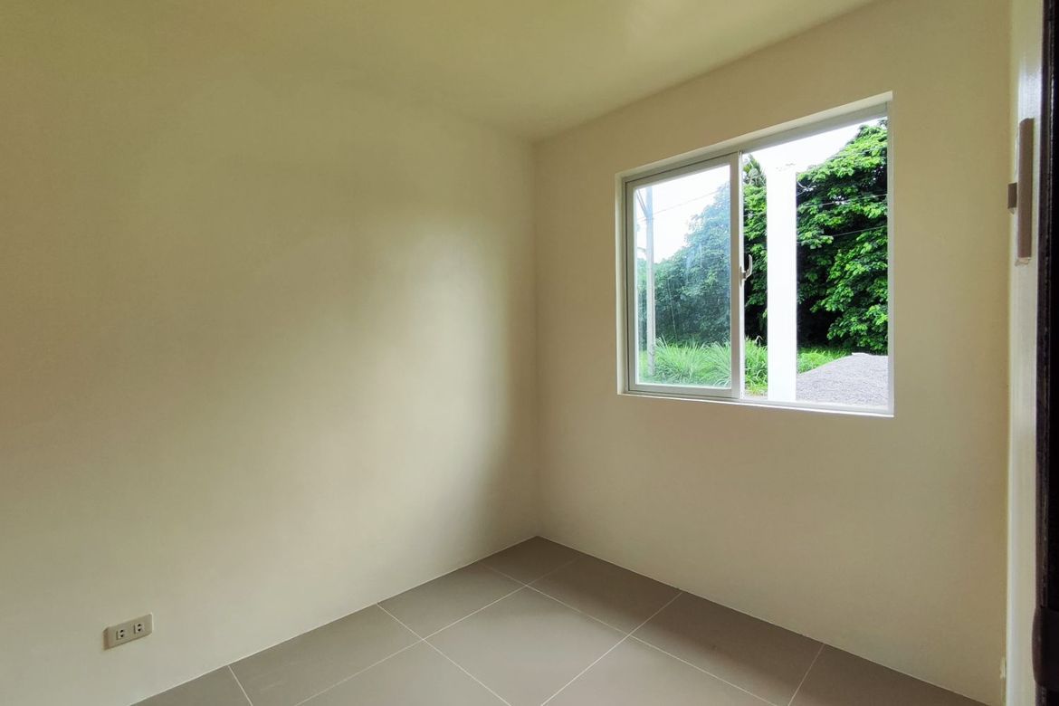 2 Bedroom House for Sale in Poblacion Barangay 6, Lipa, Batangas – photo 8