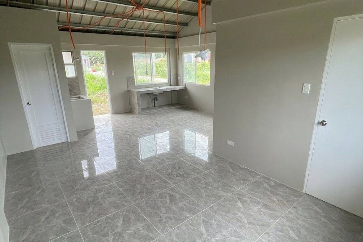 2 Bedroom House for Sale in Poblacion Barangay 7, Tanauan, Batangas – photo 3